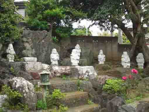 the statues of Shichifukujin