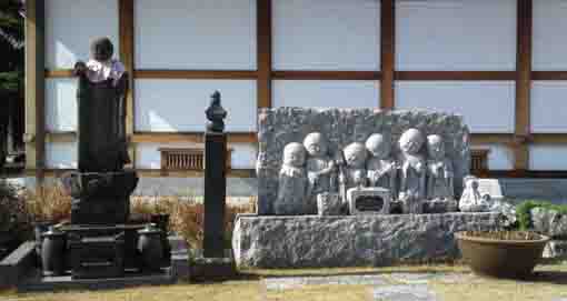 a stone jizo for Musashi Miyamoto