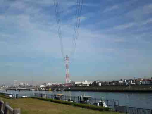 an iron tower standing over Shinnakagawa
